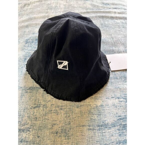 NWT! We11done Ader Black Logo Bucket Hat - Picture 1 of 6